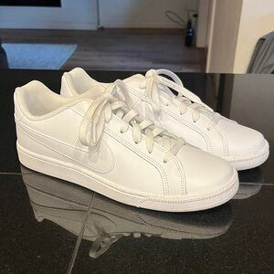 Nike court royals women’s shoes new without tags White